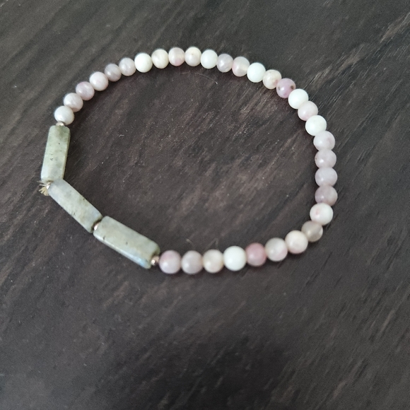 Opal Bracelet - Picture 1 of 2